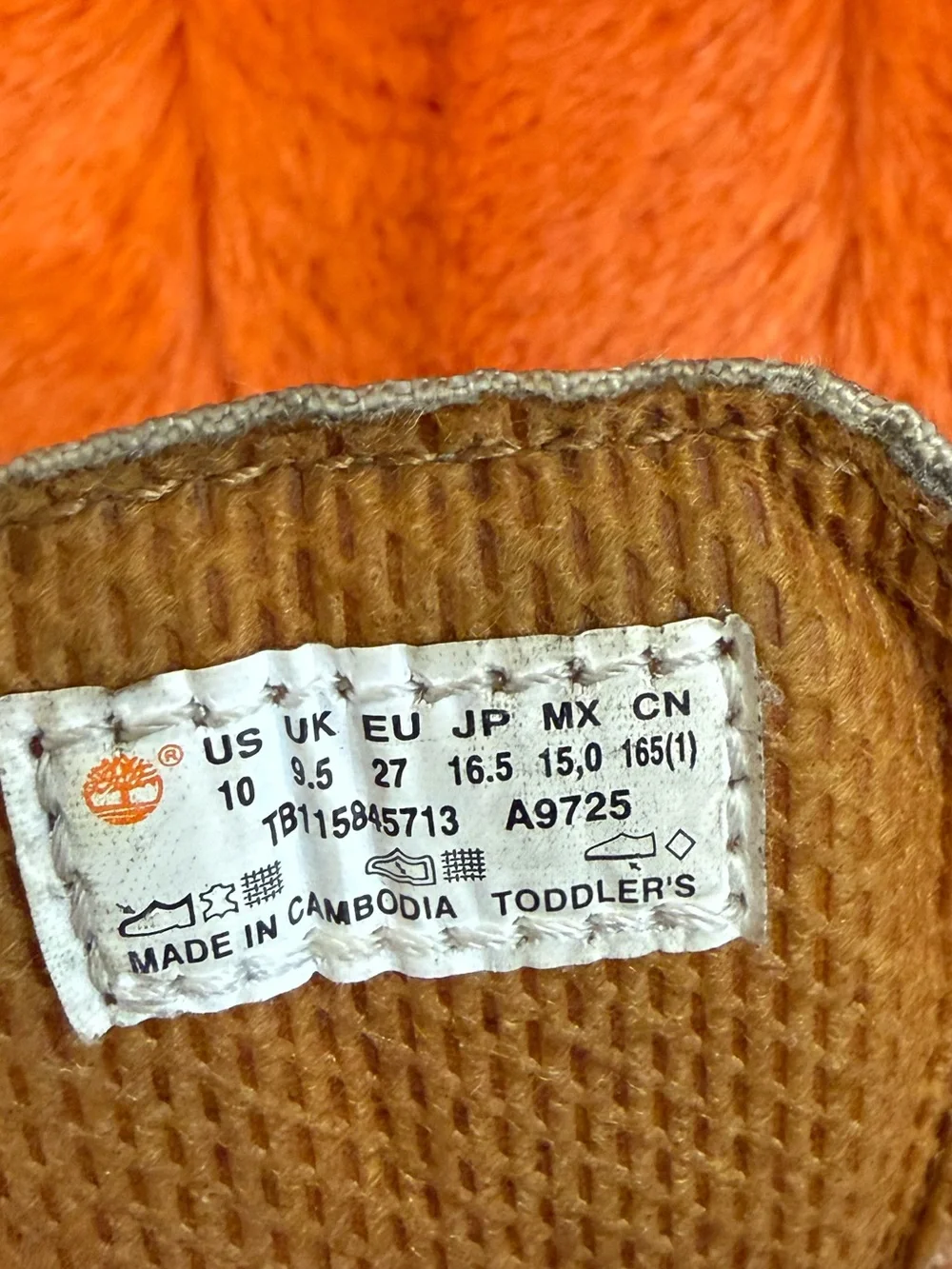 Timberland Leather Field Toddler Boots in the classic Wheat color-way